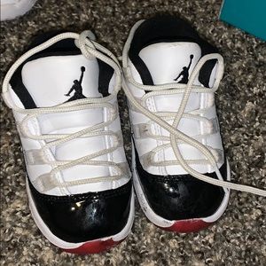 Jordan 11s